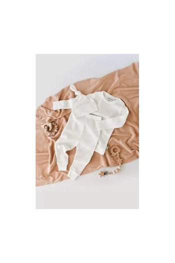 BabyCosy Set 3 pieces: long sleeve blouse, long pants, and hat - Ecru,