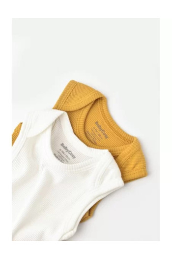 BabyCosy Set 2 sleeveless bodysuits unisex baby made of cotton and modal - Mustard/Ecru