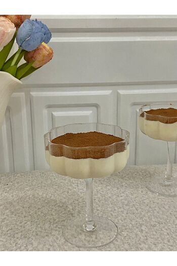 MODA OZY 2 Pcs Flower Shaped Coffee Presentation and Cocktail Glass Set of 2 Magnolia Glasses and Dessert Bowls