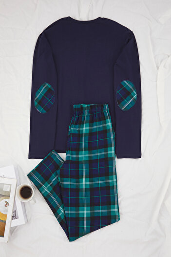 Trendyol Collection Navy Blue Regular Fit Plaid Check Sleeve Patch Detail Pocket Knitted Pajama Set Tmnaw26Pt00020