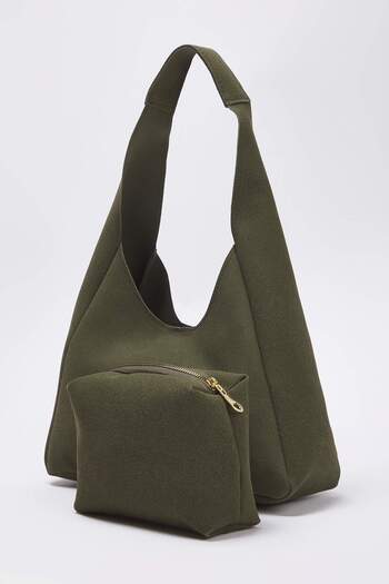 TRENDYOL SHOES Khaki Yavrulu oválná dámská taška přes rameno střední velikosti TAKAW25OC00007