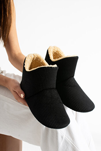Moda Devrin Black Unisex Home Boots with Fur Inside
