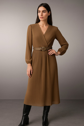 Noi Belis A-Line Pleated Maxi with Belt Lined Chiffon Flight Flight Woven Dress Aw25El0010