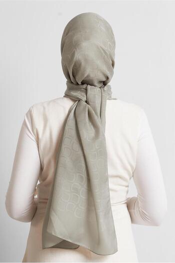 Alvina Jakarli Vual Shawl 8572