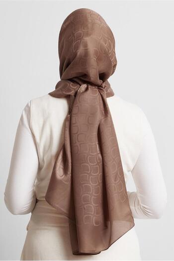 Alvina Jakarli Vual Shawl 8572