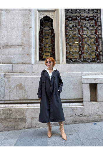 Bak'ap Premium Waterproof Buttoned Long Trench Coat with Lace-Up Detail
