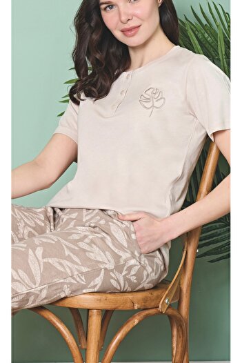 Over Sleep by Poleren Anti-Wrinkle Fabric Short Sleeve Women's Pajama Set