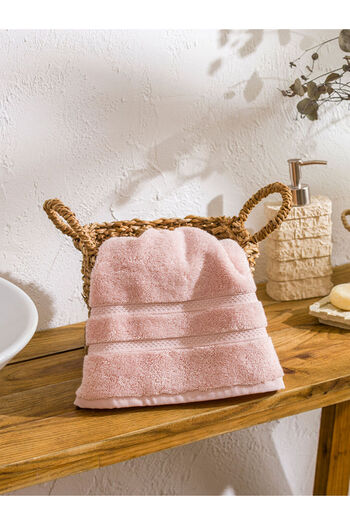 LC Waikiki Create Your Style with Uzg Store |   Cotton Face Towel 50X80 cm