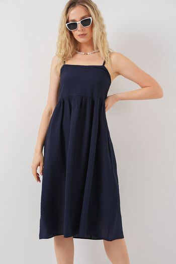 Hiccup Bdart Square Neck Textured Midi Dress
