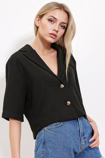 Hiccup Bdart Textured Short Jacket with Shirt Collar