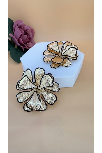 SK aksesuar Flower Model Big Earrings