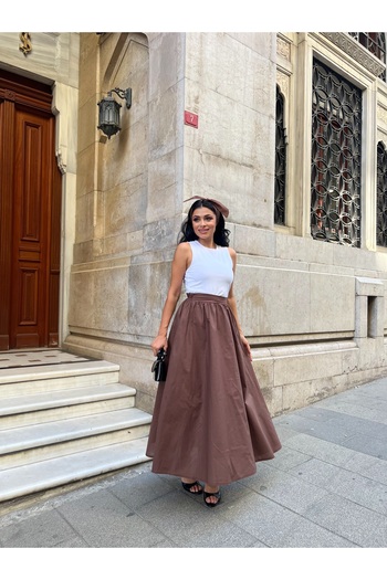 KÜÇÜĞÜM BUTİK Brown Flared Poplin Skirt