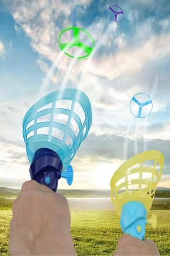 Hyd Toy Pull and Release Flying Disc Propeller Launch Set