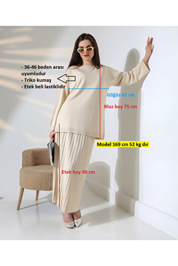 Molly Nelly Women's Long Pleated Skirt Blouse Casual Knitwear Set