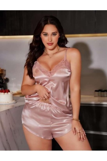 Scarlest Plus Size Powder Satin Shorts Suit