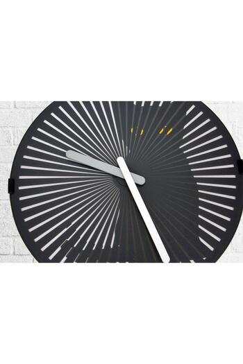 Menessa World Clock Moving Cat Sound Wall Clock Decorative Gift with Cat