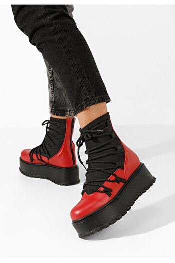 B T Shoes Červené kotníkové kozačky na platformě Amelia
