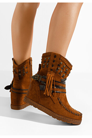 B T Shoes Camelové mocc kozačky Emma