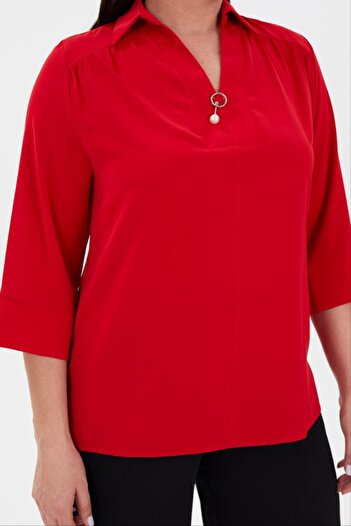 FUERTE XL Plus Size Chiffon Blouse with Pearl and Buckle Detail