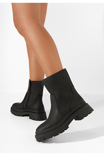B T Shoes Černé dámské kotníkové boty Zarbera