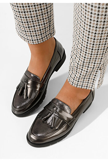 B T Shoes Women's patent leather moccasins Luciara gray