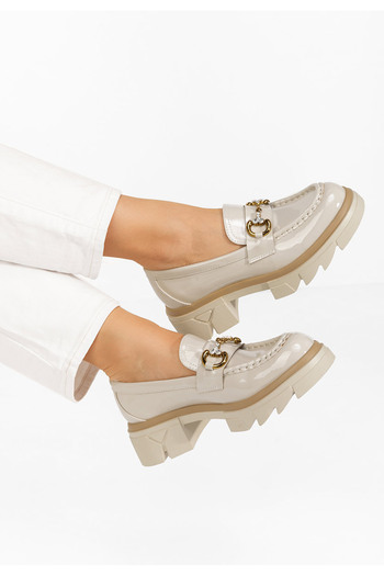 B T Shoes Béžové lesklé dámské mokasíny Lerina V6