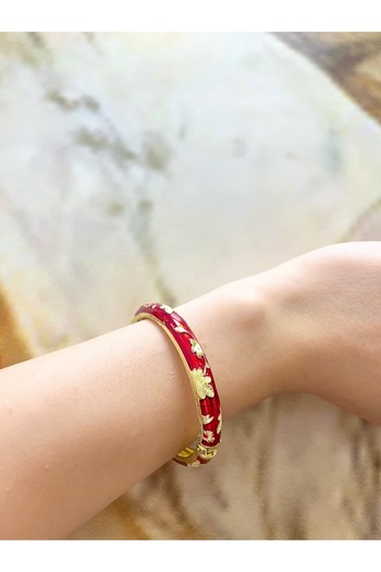 Vitastyle Vintage Flower Mineli Handcuff Bracelet