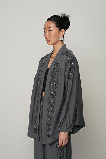 Orfeo Negro Women's Stripe Rose and Stone Detailed Plain Oversize Kimono