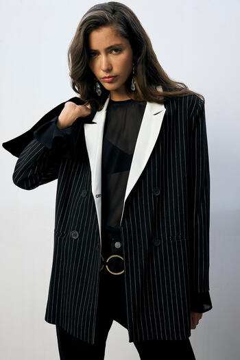 Touché Privé Contrast Detail Striped Blazer