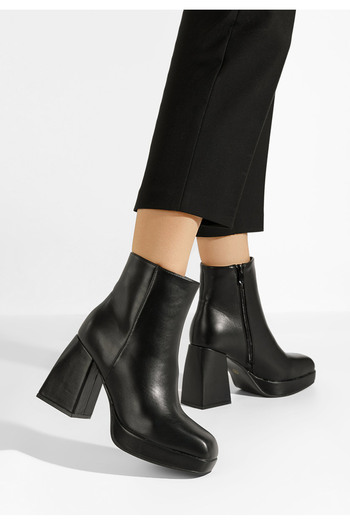 B T Shoes Μποτάκια με χοντρό τακούνι Camilla Μαύρα