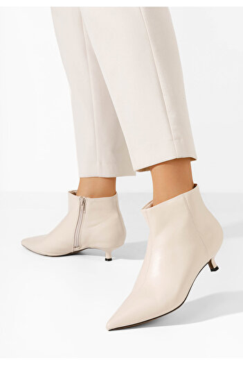 B T Shoes Μποτάκια με λεπτο τακουνι Daphine μπεζ