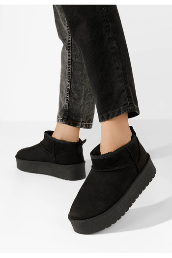 B T Shoes Černé kozačky na platformě Savieda V6