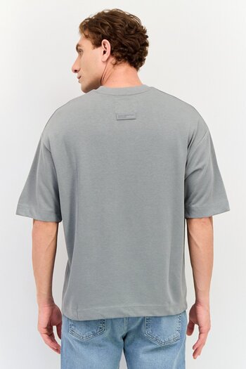 BLANK ESSENTIALS Men Crew Neck Short Sleeves Brand Logo T-Shirt, Grey