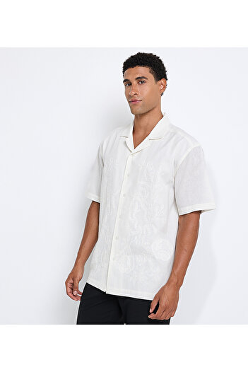 Ben Sherman Men's White Resort collor shirt