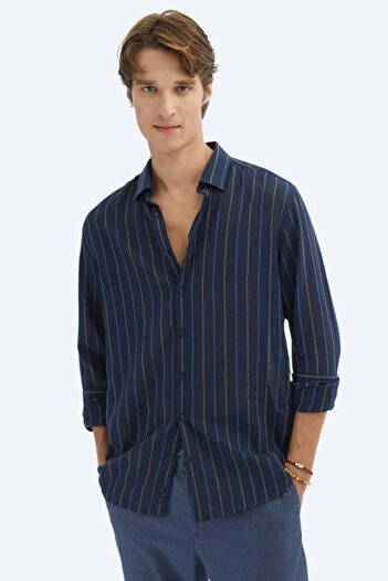 Kip Men's Striped Regular Fit Woven Casual Cotton Blend Shirt Gm-5776 Navy Blue