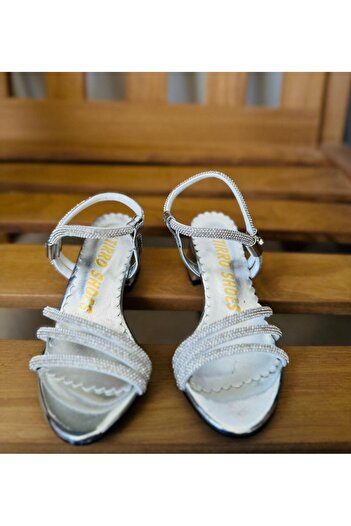 Gala Children's Heeled Shoes with Stone Embellishments.