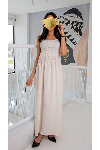 outline Sugar-colored pleated abaya dress