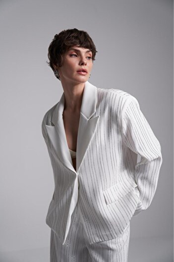 AÈC PRIVÈ Women's Premium Quality Luxury Stylish White Stone Embroidered Jacket Trousers Double Suit 777