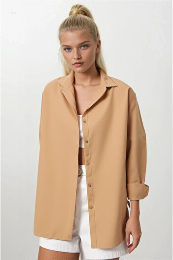 hazelin Women's Camel Oversize Long Basic Shirt Hzl22W-Bd139001