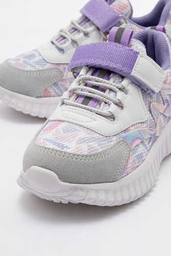 mnpc Girl's White Sports Shoes