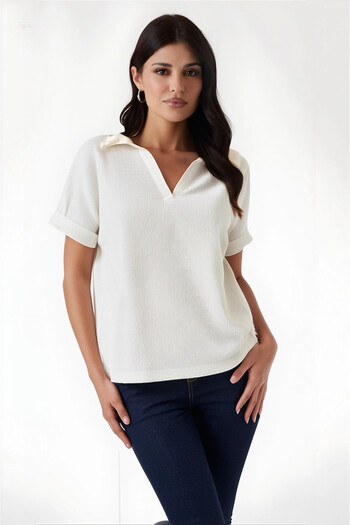 hazelin Kadın Ekru Polo Yaka Geniş Kesim Örme Bluz HZL24S-BD104861