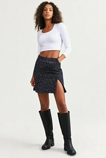 AVAVA Smoked Leopard Print Slit Mini Skirt Stretchy Fabric Does Not Show Underwear High Waist Length45Cm