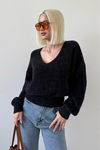 Madmext Black V-Neck Soft Textured Women's Sweater Mg2499