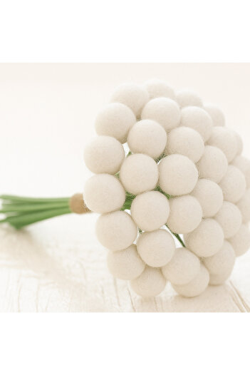 klubeconcept Buchet de flori cu pompon din pâslă realizat manual