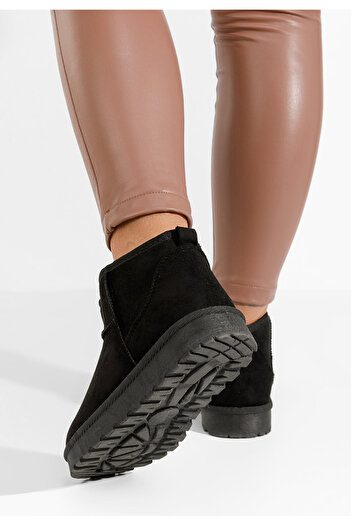 B T Shoes Černé dámské válenky Amaryllis