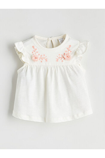 LC Waikiki Lcw Baby Ecru Embroidered Sleeve Ruffle Baby Girl Blouse and Shorts 2 Pcs