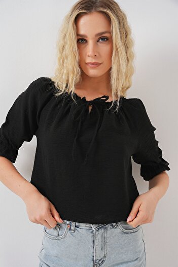 Hiccup Bdart Pompom Detailed Textured Short Blouse