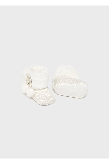 MAYORAL Baby Girl Newborn Pompom Knitted Boots 9954