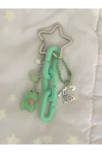 bettymettys Cute Heart Frog and Butterfly Large Chain Fairycore Coquette Keychain Purse Charm