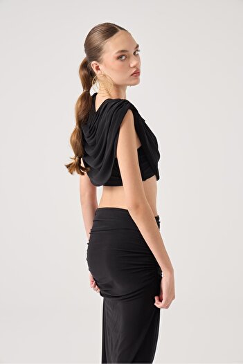 HOLLY LOLLY 3-Piece Yulia Set with Cape, Straps, Bustier and Long Skirt Black